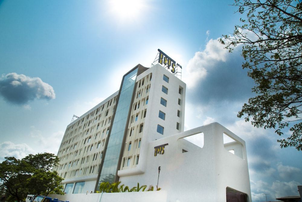 Keys Select Hotel, Kochi 1
