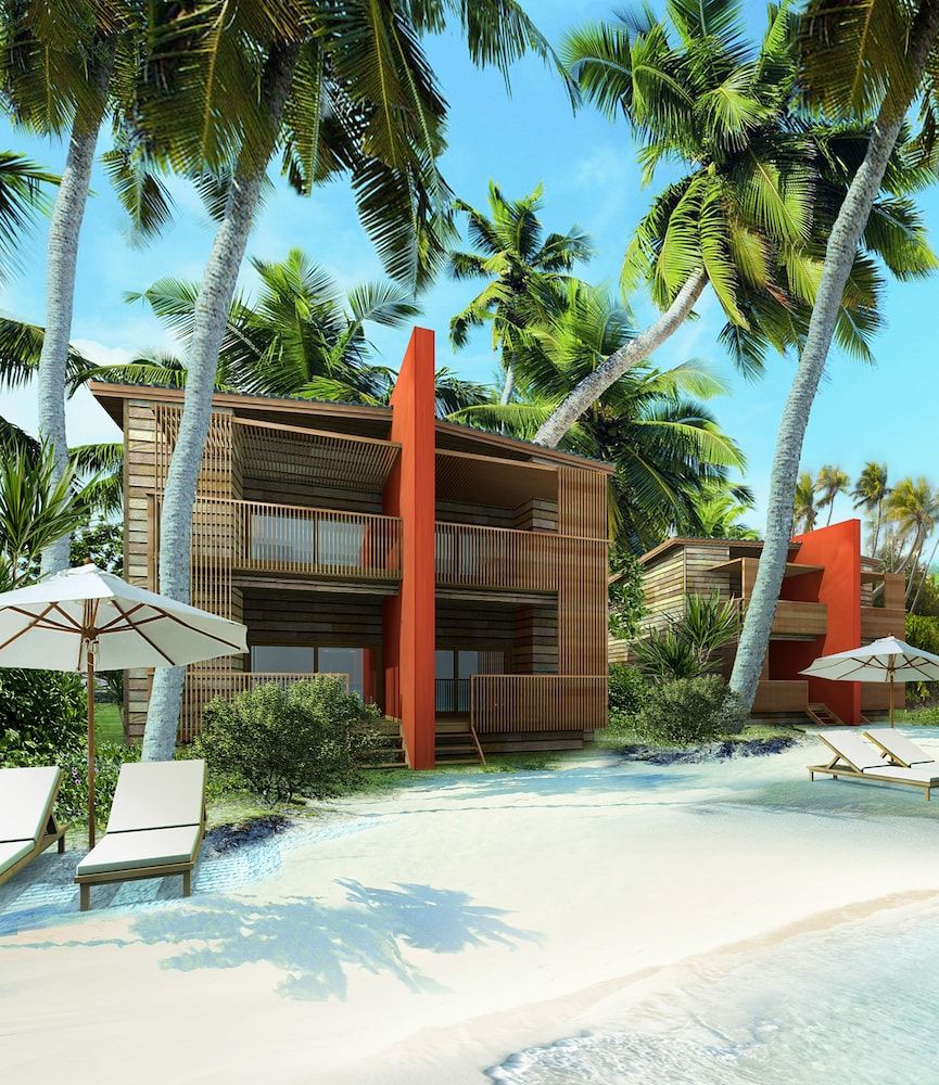 The Barefoot Eco Hotel 2