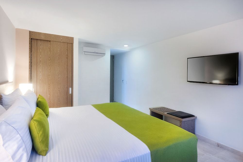 Hotel MS Ciudad Jardín Plus 2 Hotel MS Ciudad Jardín Plus 2