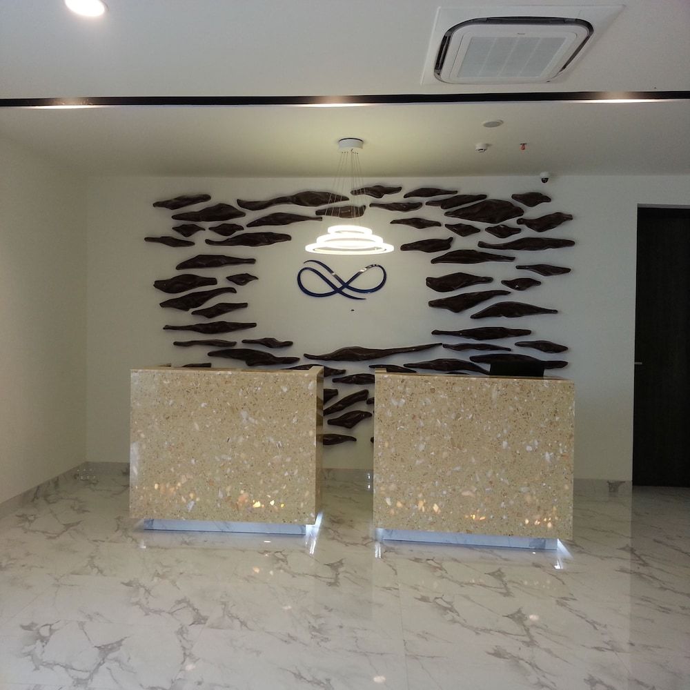 Ambar Sarovar Portico 3