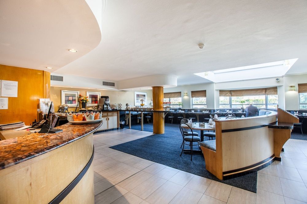 Road Lodge N1 City 2