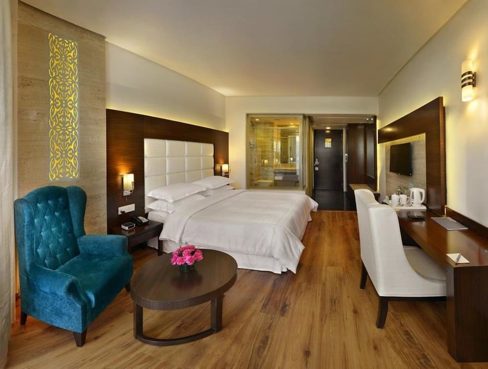 Four Points by Sheraton Dehradun 3