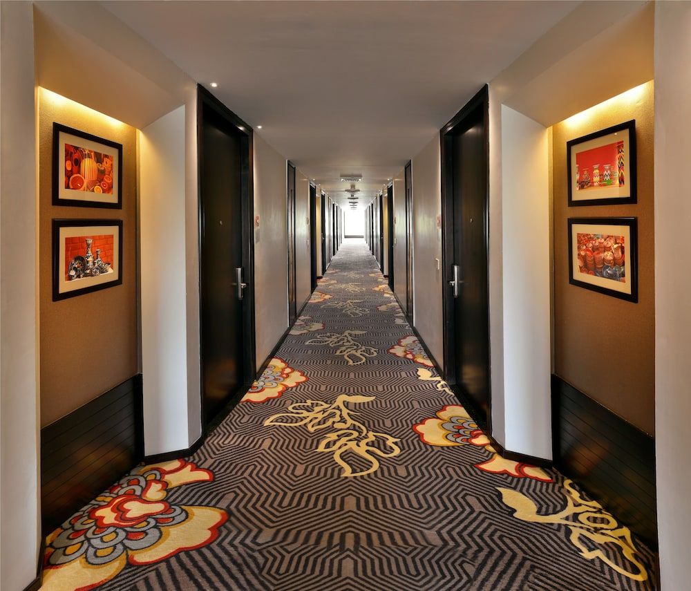 Four Points by Sheraton Dehradun 2