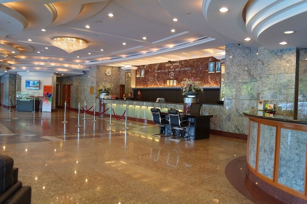 Grand Palace Hotel 2