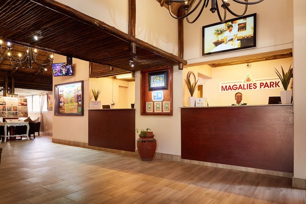 First Group Magalies Park 2