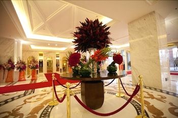 Wuhan Oriental Jianguo Hotel 2