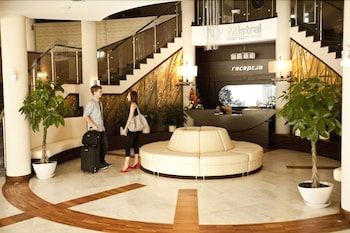 Hotel Mistral Sport 3