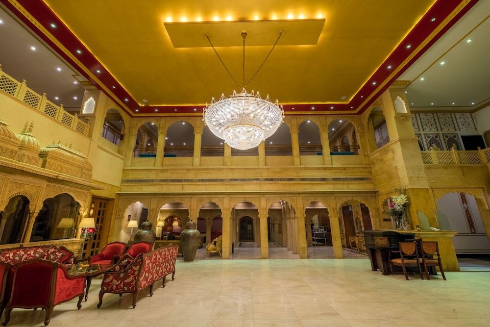 Hotel Rang Mahal 3
