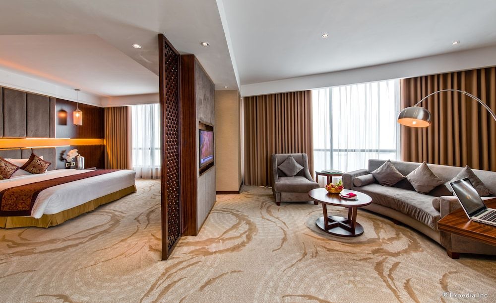 Muong Thanh Luxury Quang Ninh Hotel 5 étoiles à Hạ Long