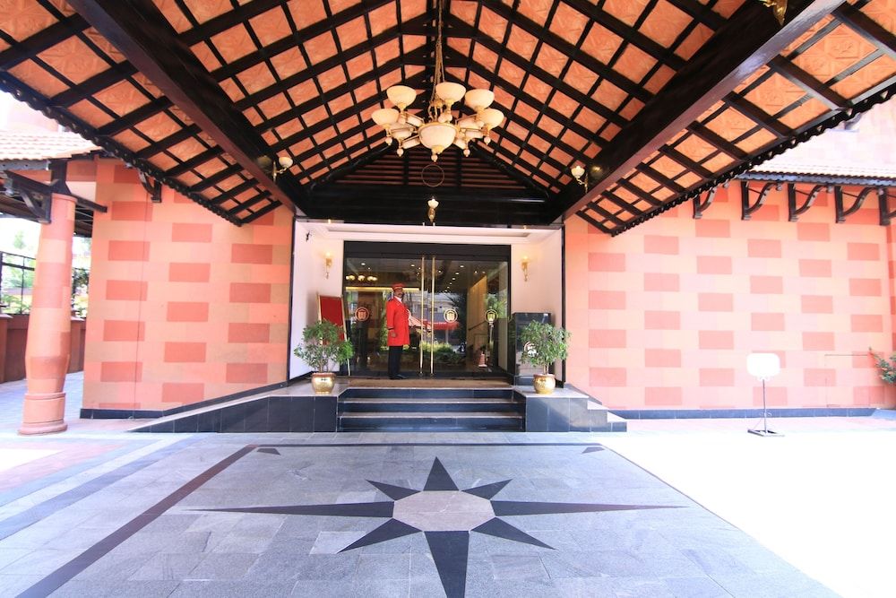 Westway Hotel Calicut 1