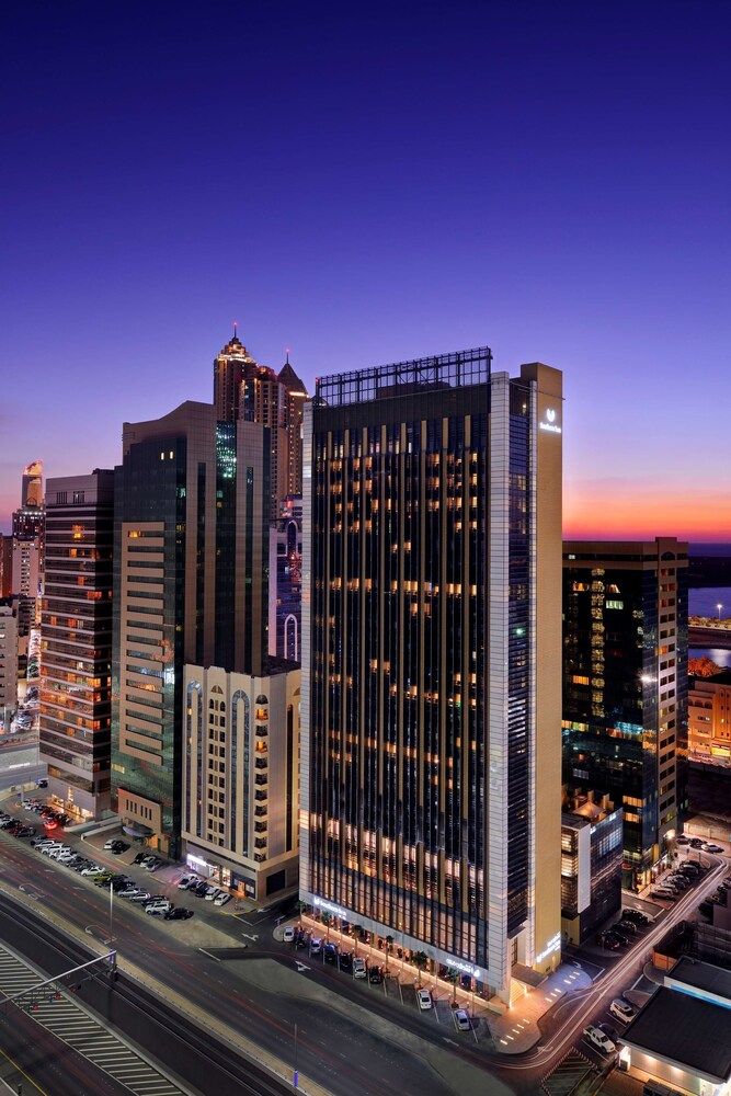 Southern Sun Abu Dhabi Hotel 1