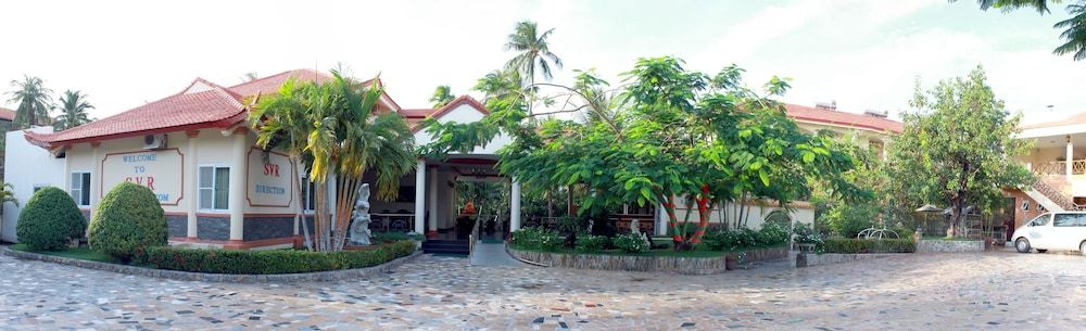 Swiss Village Resort & Spa 3