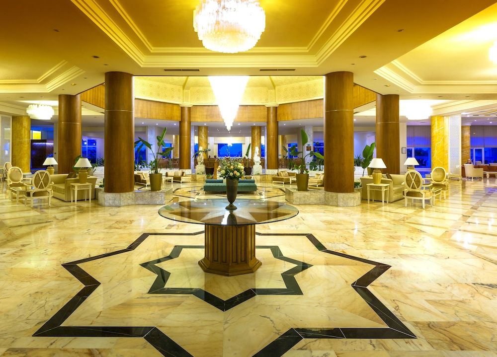 lti Bellevue Park-Couples and Families Only 2