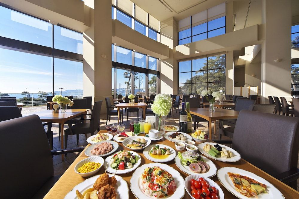 Seaside Hotel Maiko Villa Kobe 1