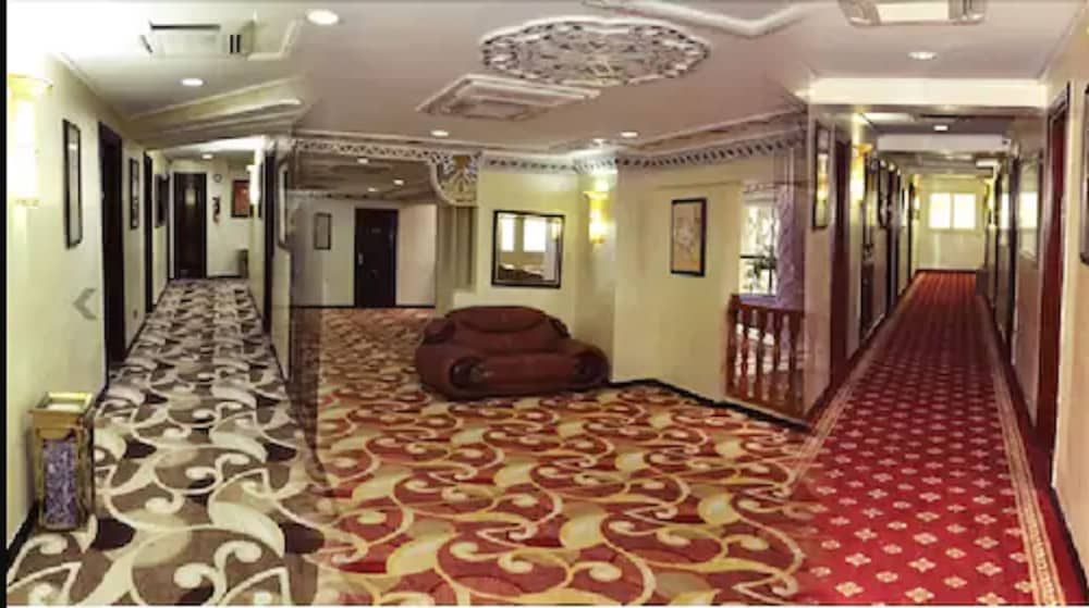 Hotel Ville des Roses 2