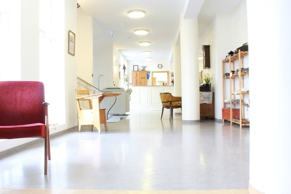 Heradsskolinn Historic Guesthouse 2