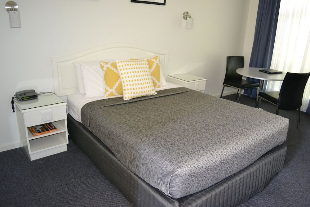 Best Western Cathedral Motor Inn 3