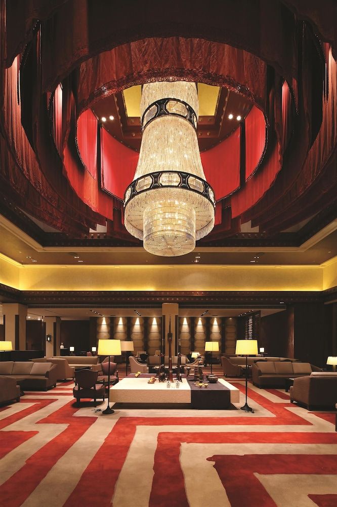 Shangri La Hotel Lhasa 3