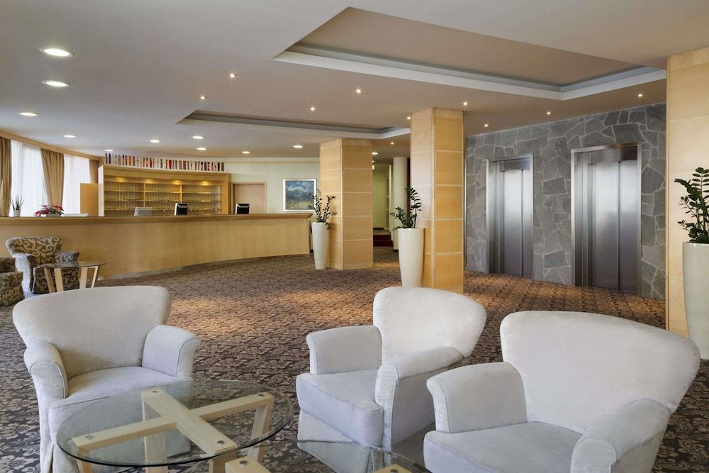 Ramada Hotel & Suites by Wyndham Kranjska Gora 2