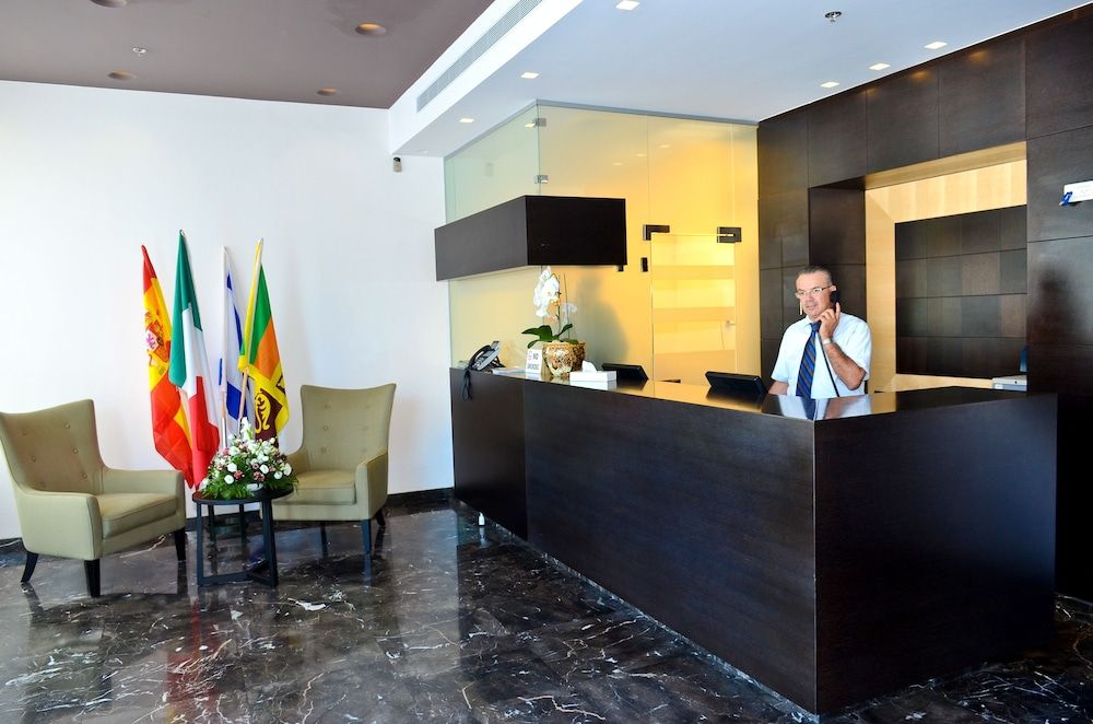 Golden Crown Old City Hotel 2