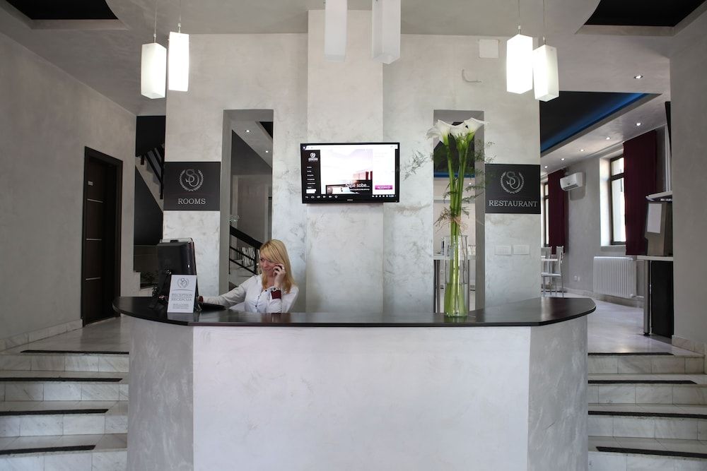 Side One Design Hotel 2