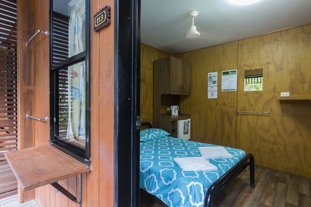 Magnums Airlie Beach - Hostel 2