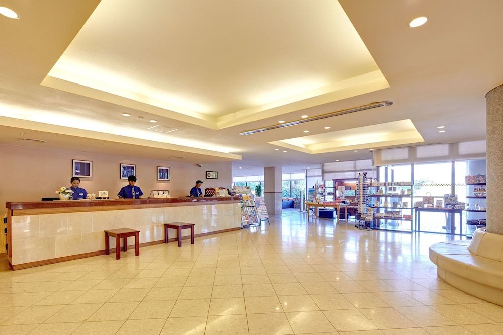 Hotel Yugaf Inn Okinawa 3
