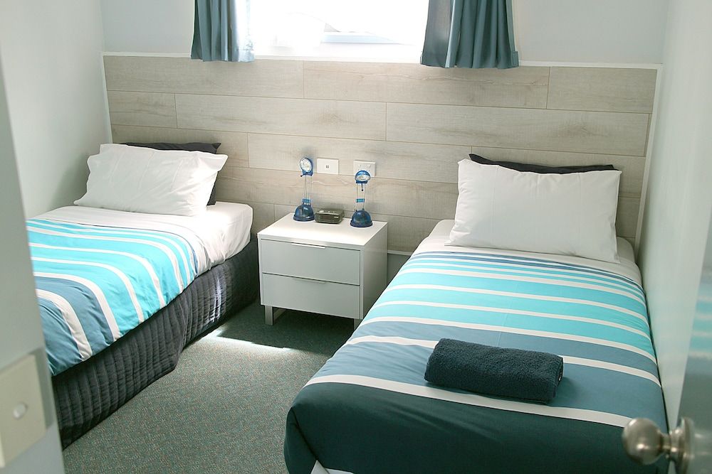 Apollo Bay Waterfront Motor Inn 3