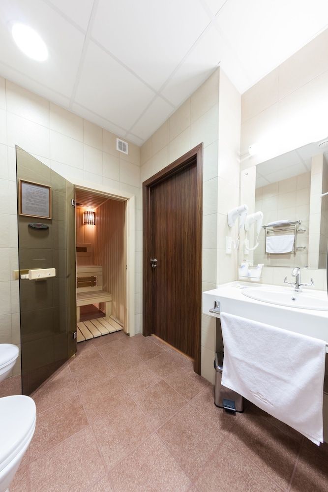 Best Western Russian Manchester Hotel 3