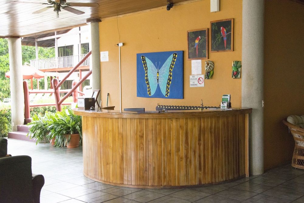 Agua Dulce Beach Resort 2