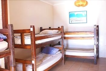 Island Vibe Jeffreys Bay Hostel 2