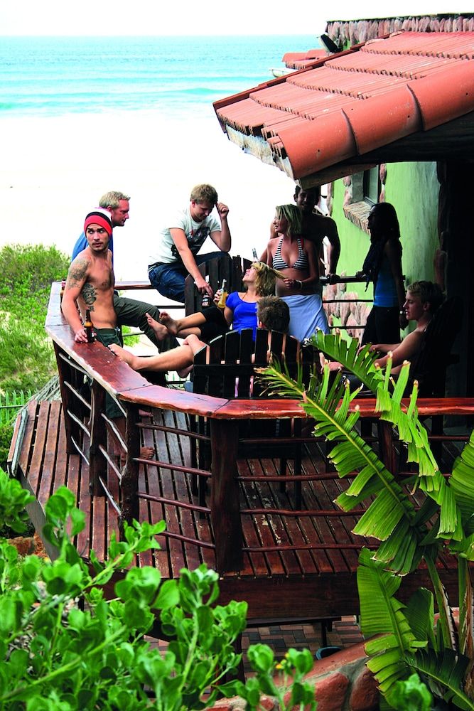 Island Vibe Jeffreys Bay Hostel
