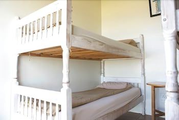 Island Vibe Jeffreys Bay Hostel 3