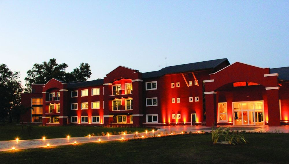 Howard Johnson Hotel & Convention Center Ezeiza 4 estrelas em Ezeiza