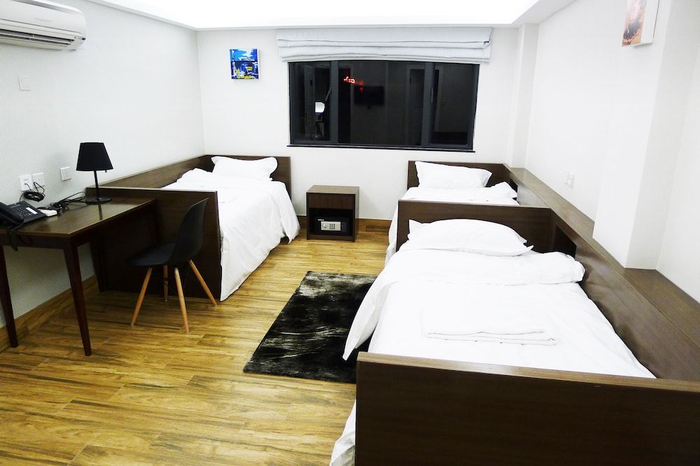 5footway.inn Project Ponte 16 3