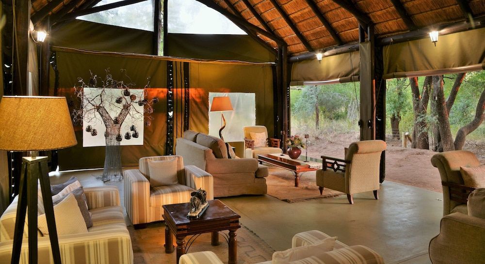 Black Rhino Game Lodge 3