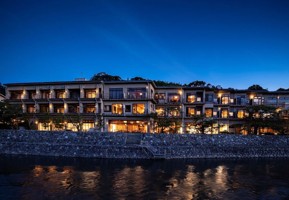 Kyoto Uji Hanayashiki Ukifune-en 4 étoiles à Uji