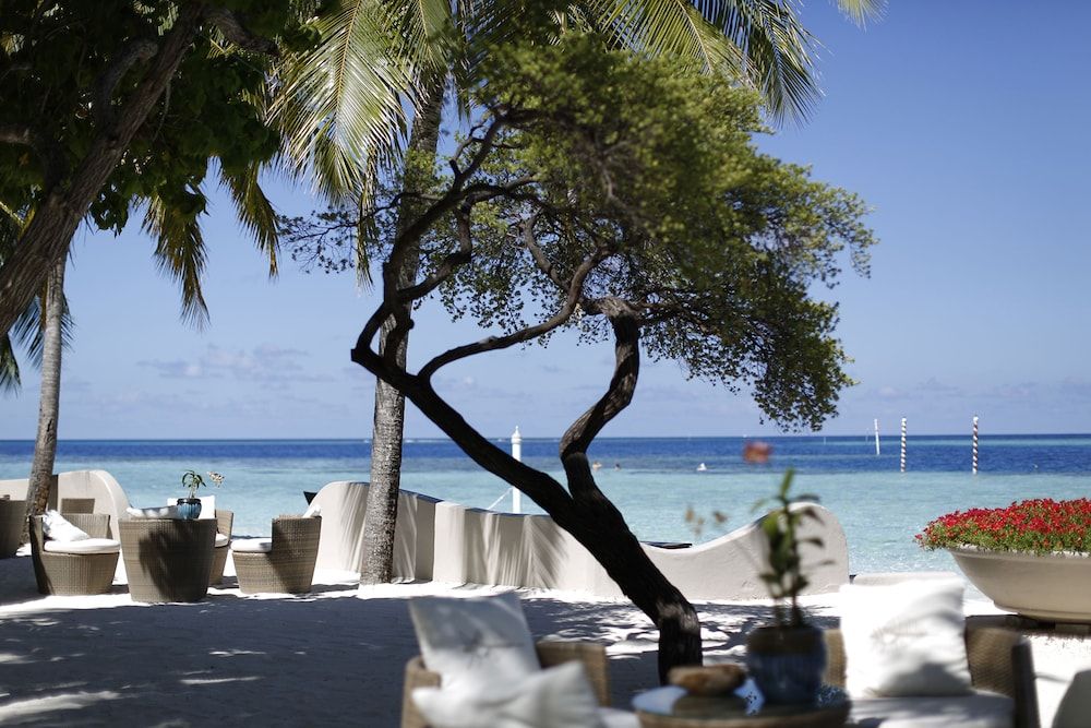 Nika Island Resort 2