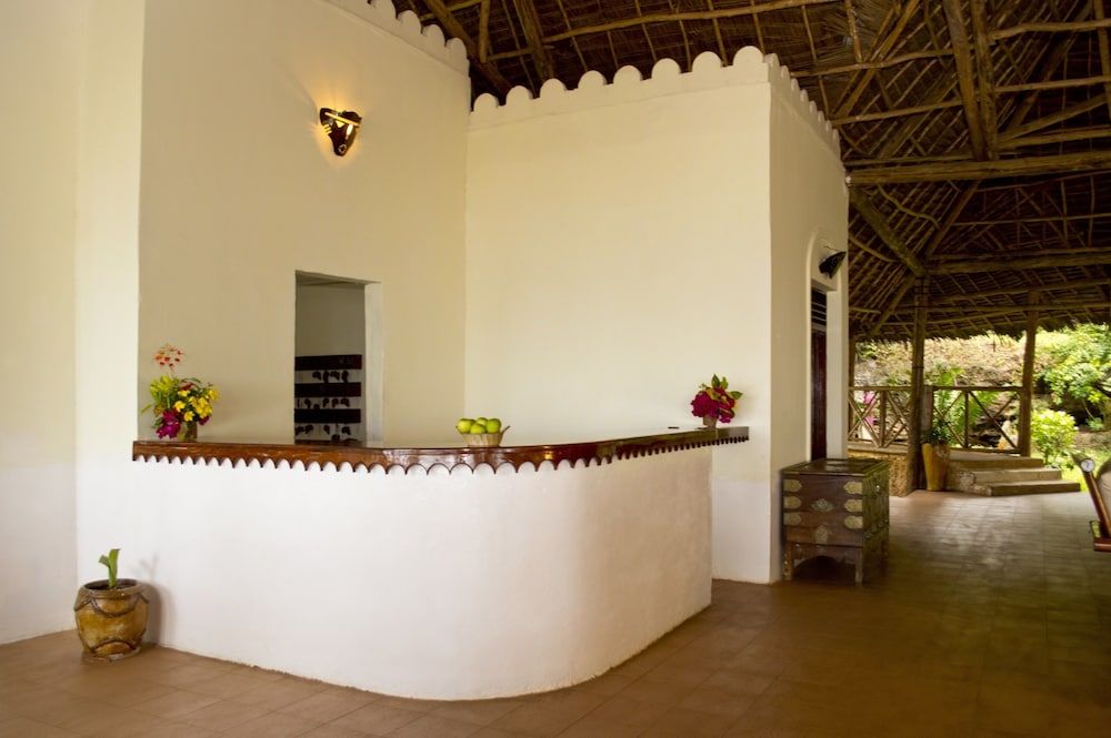 Maars Resort, Chwaka 3