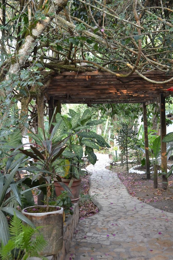 Hotel Jaguar Inn Tikal 2