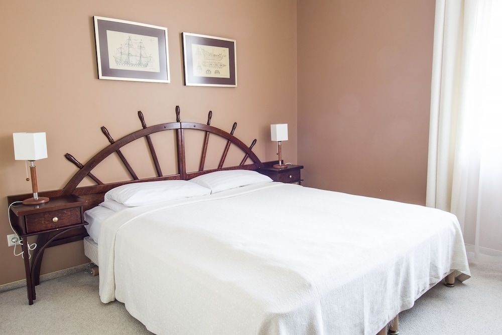 Port Hotel 4 estrelas em Ādaži