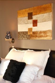 Dolphin Dunes Guest House 2