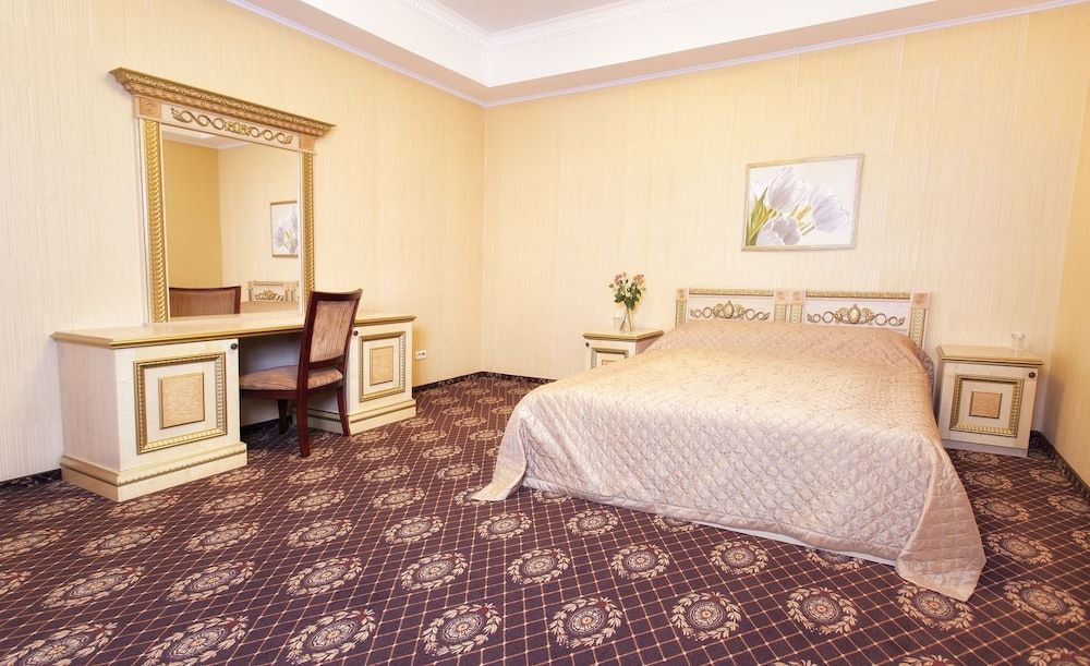 SK Royal Kaluga Hotel 3