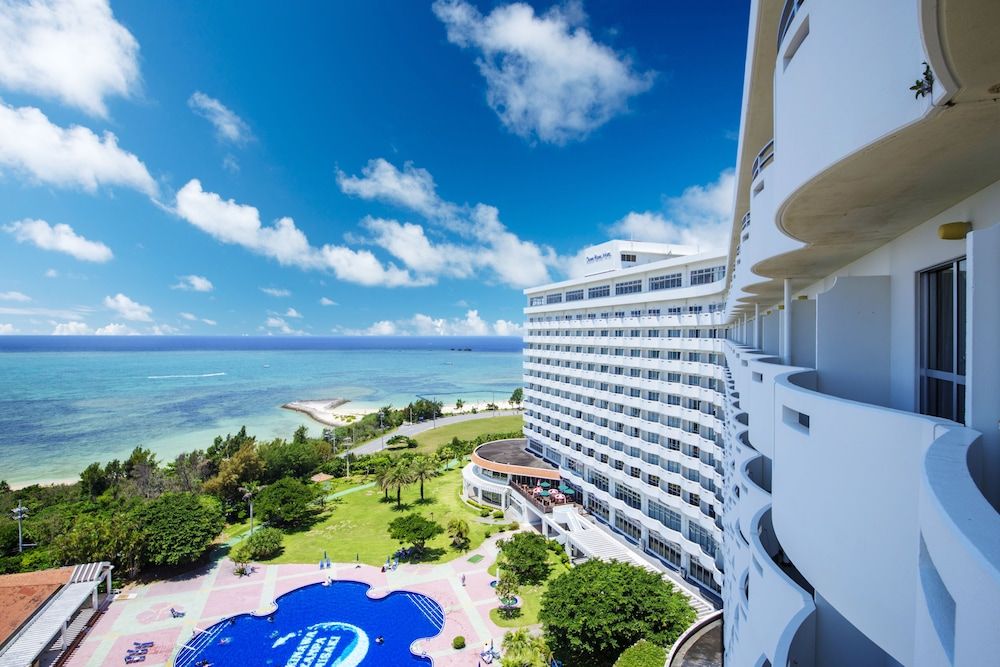 Royal Hotel OKINAWA ZANPAMISAKI 5 estrellas en Yomitan