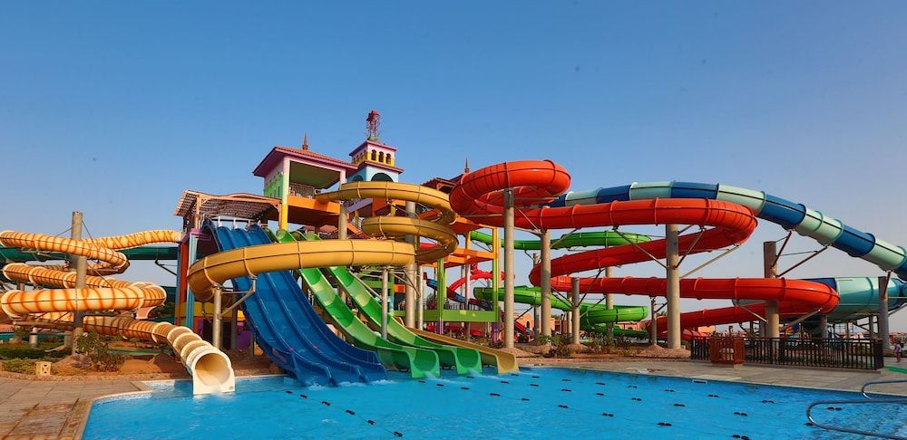 Charmillion Gardens Aquapark 1 Charmillion Gardens Aquapark 1