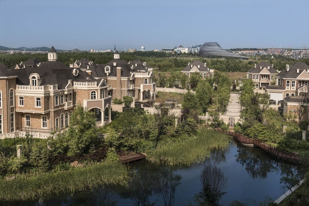 Sheraton Changchun Jingyuetan Hotel