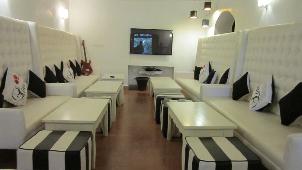 The Tamarind Hotel 2