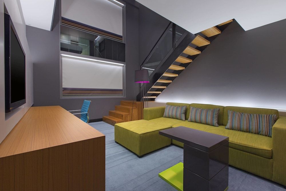 Aloft Kuala Lumpur Sentral 3
