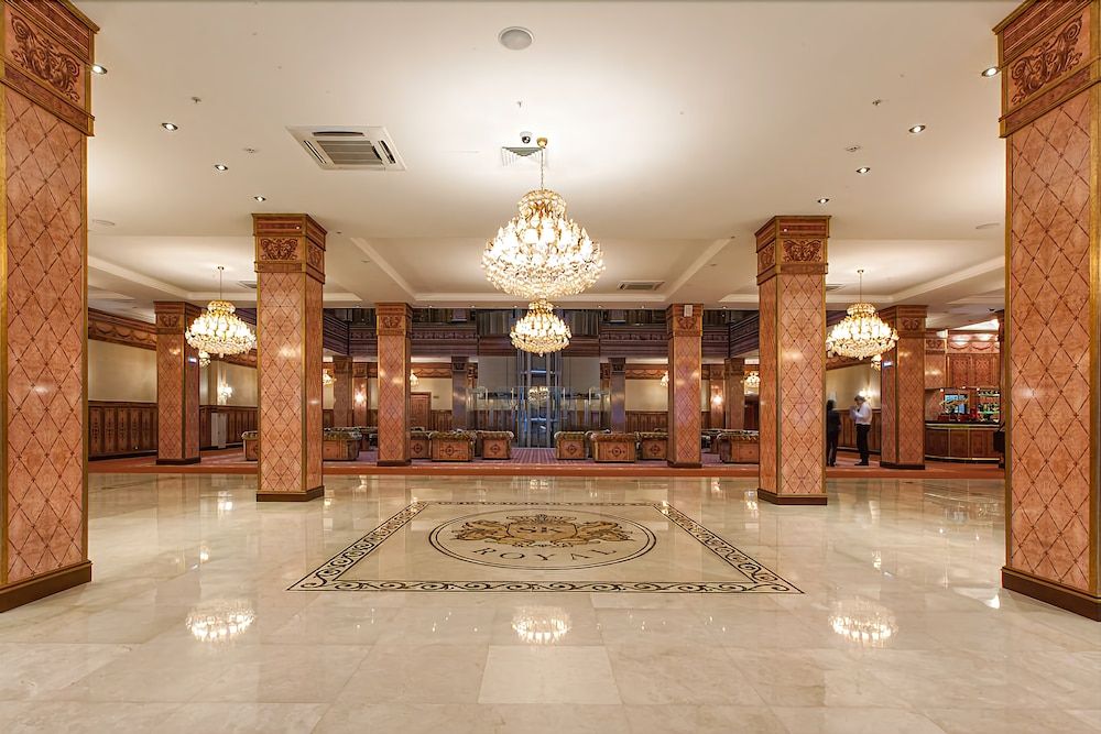 Royal Hotel Spa & Wellness