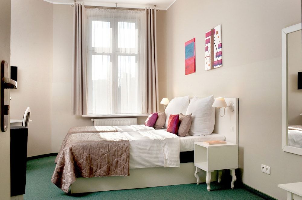 Leone Aparthotel 1